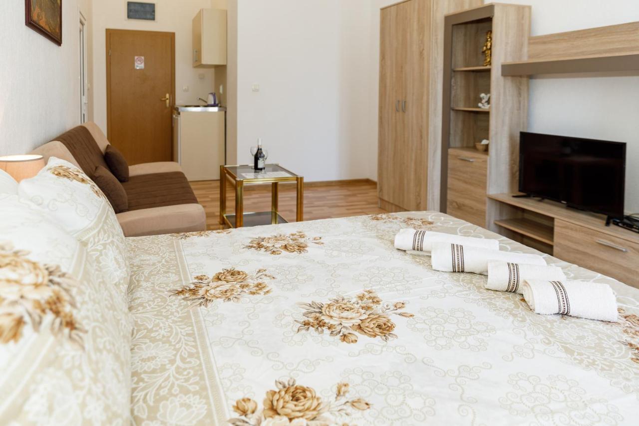 Vila Nikezic Sutomore Bagian luar foto