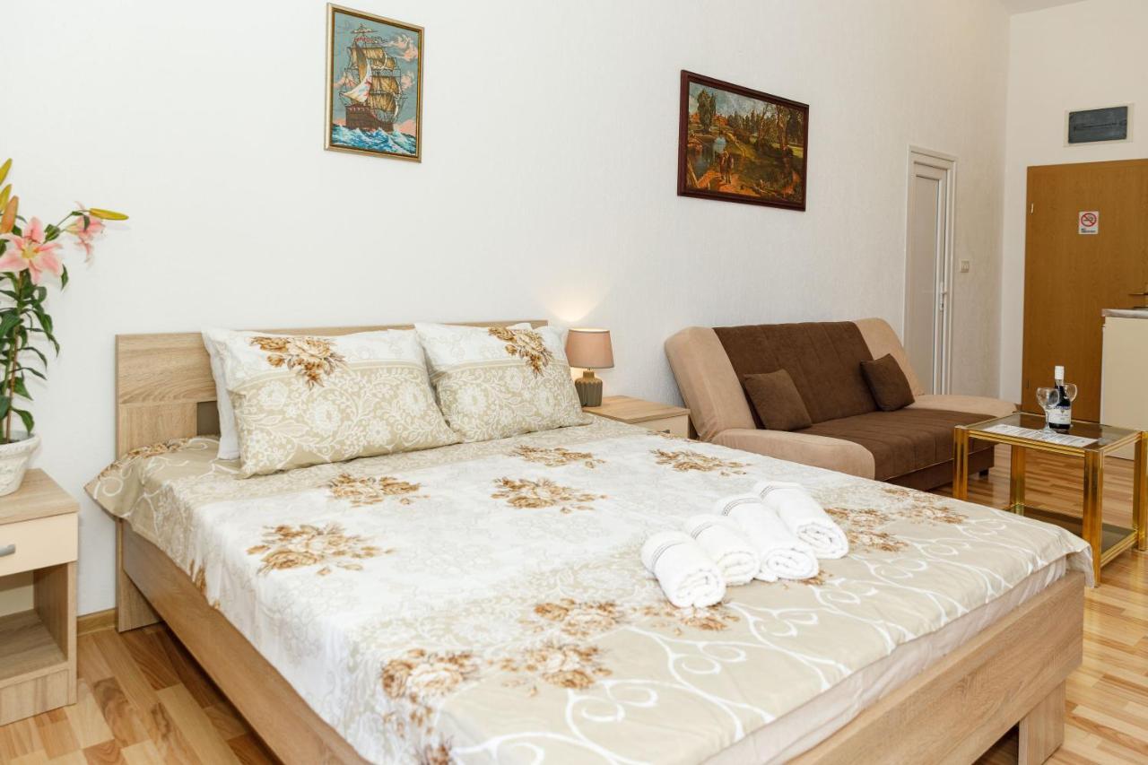 Vila Nikezic Sutomore Bagian luar foto